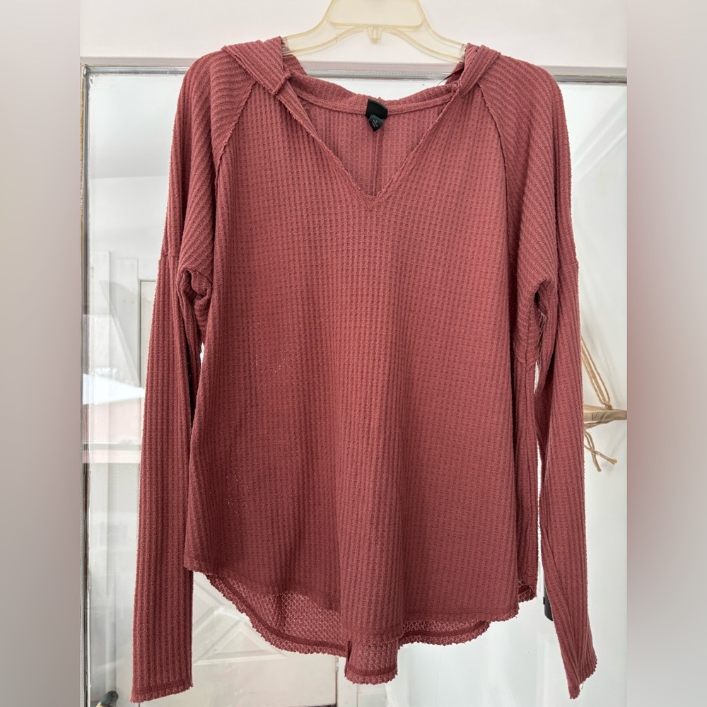 Wild Fable Long Sleeve V-Neck Top -‎ Mauve